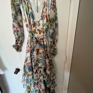 Alexis long dress never worn w tags